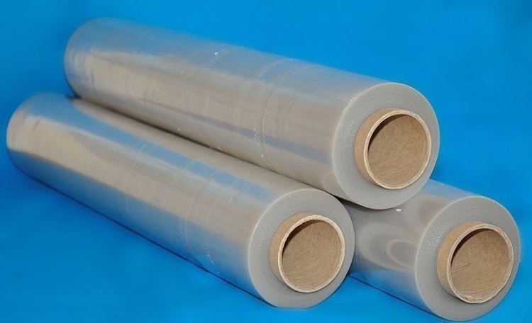 Стрейч-пленка 23мкм, 300м, 215мм